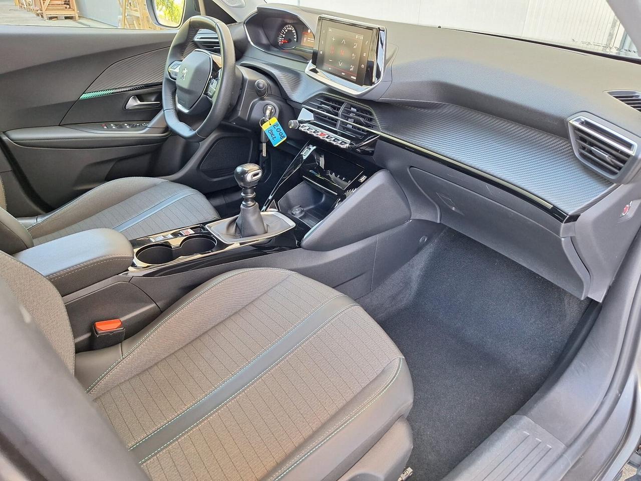 Peugeot 2008 1.2 110cv. Modello Allur, Km 38.200