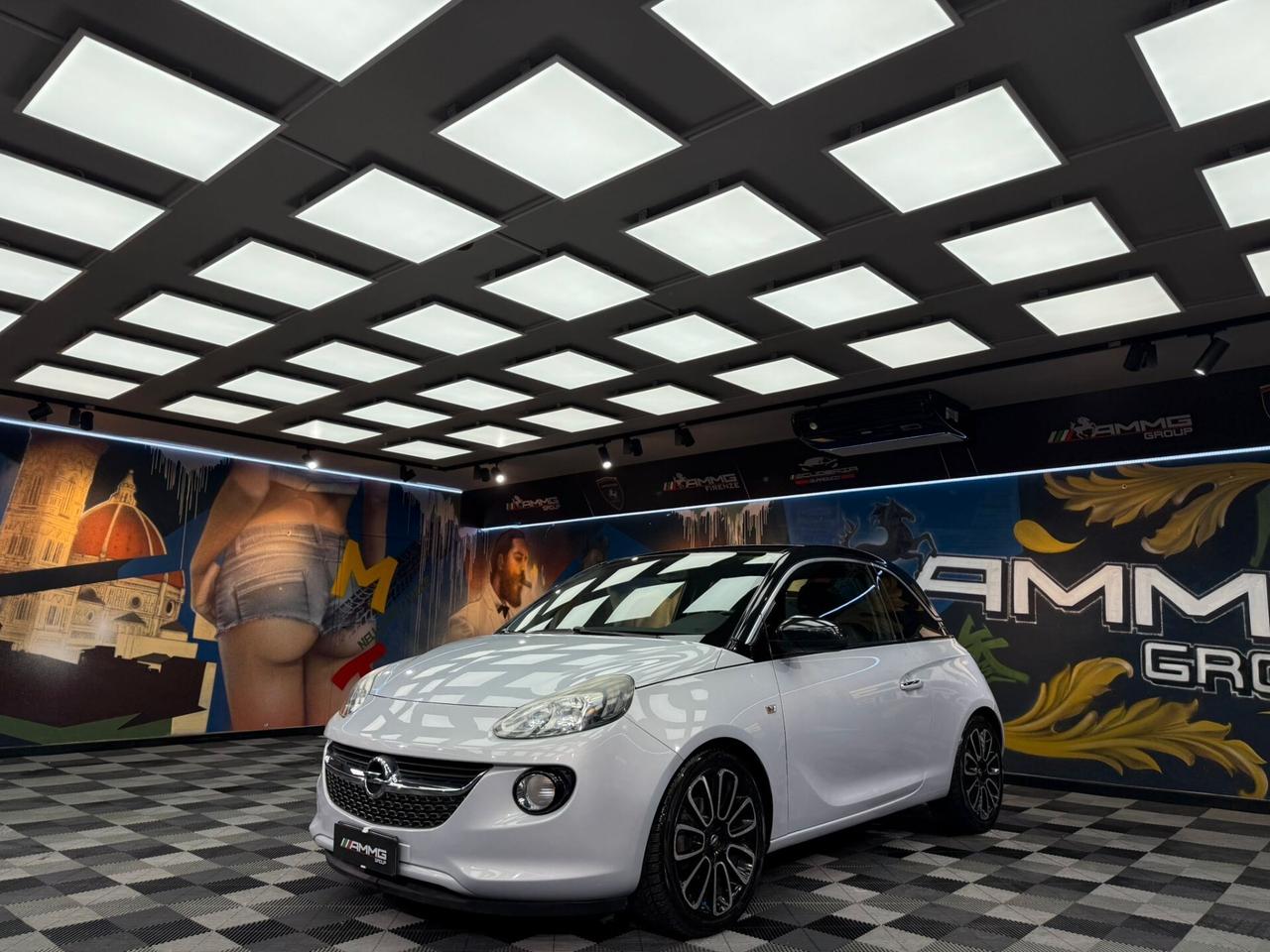 Opel Adam 1.2 70 CV Glam (323)
