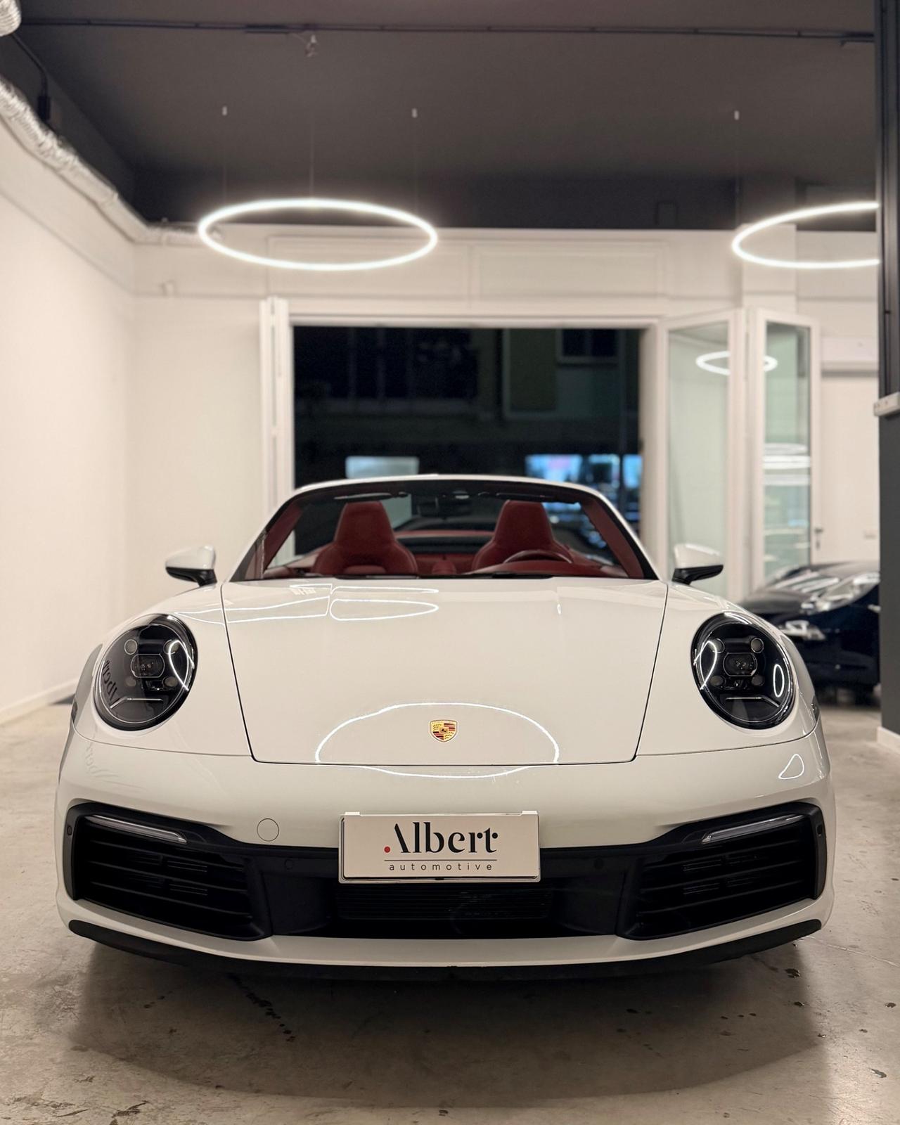 Porsche 911 Carrera Cabriolet