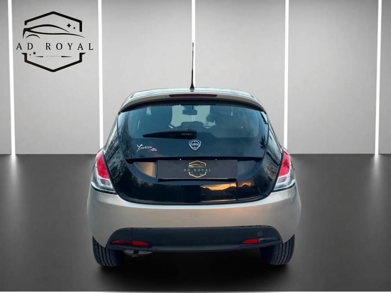 Lancia Ypsilon 1.2 69 CV 5 porte GPL Ecochic Gold 12/2013