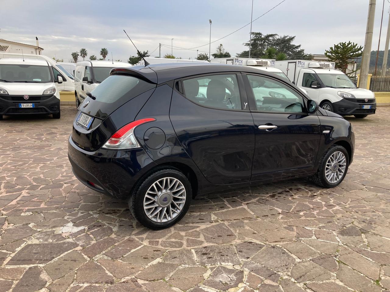 Lancia Ypsilon 1.3 MJT 16V 95 CV 5 porte S&S Platinum