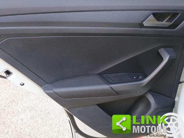 VOLKSWAGEN T-Roc 1.0 TSI R-Line