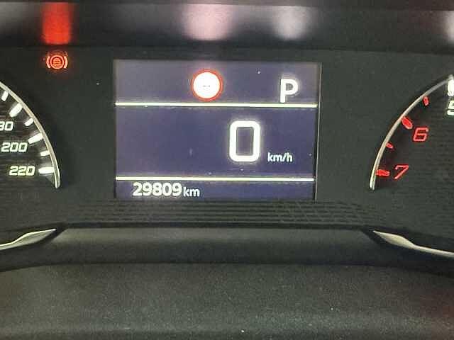 Peugeot 2008 1.2 PureTech 130 CV EAT8 Allure