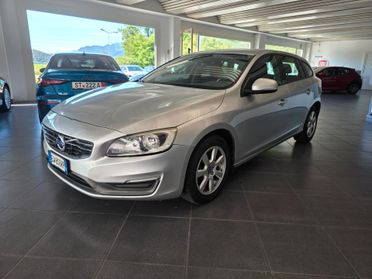 Volvo V60 D2 1.6 Momentum