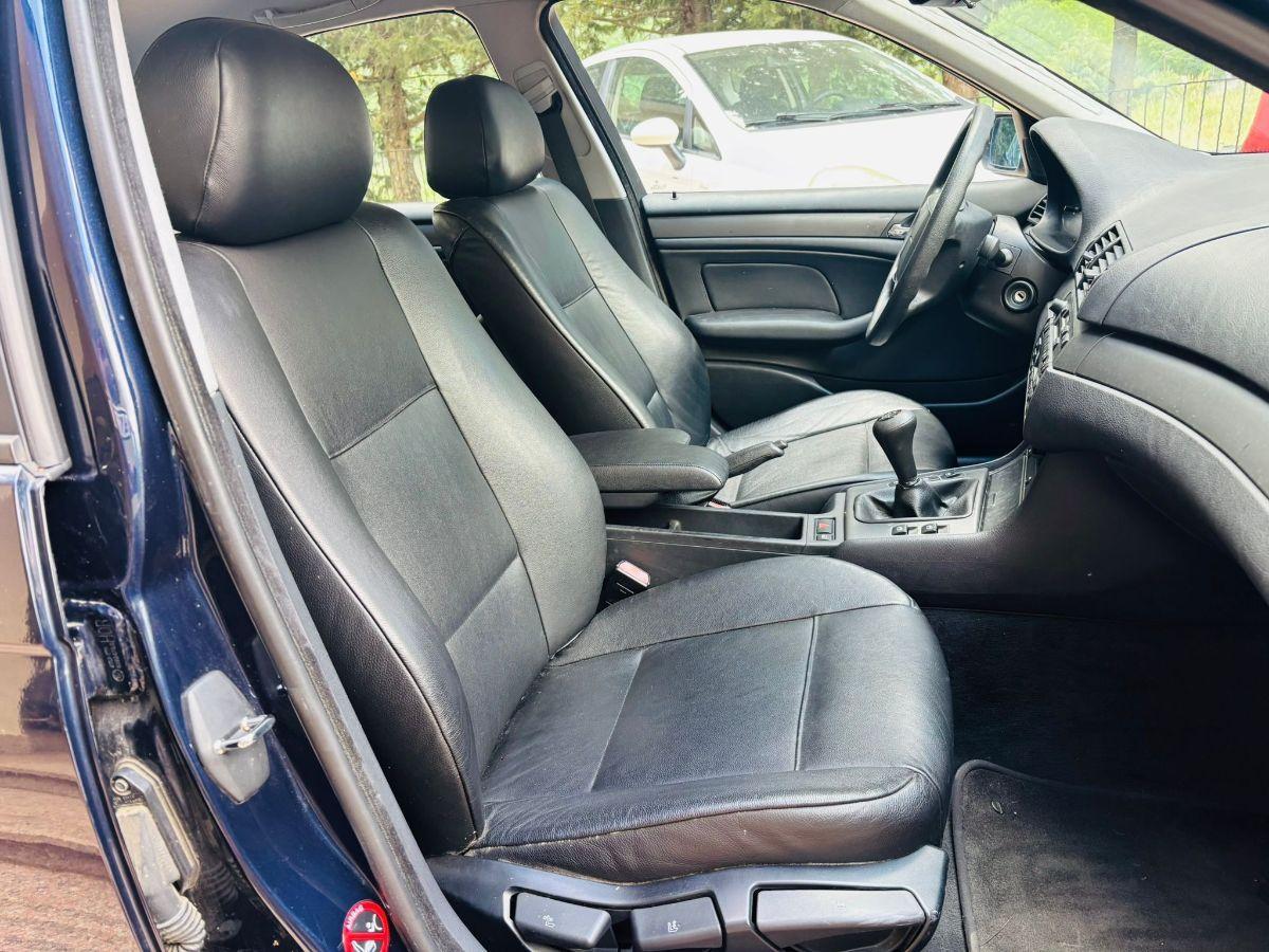 BMW - Serie 3 - 318i 4 porte