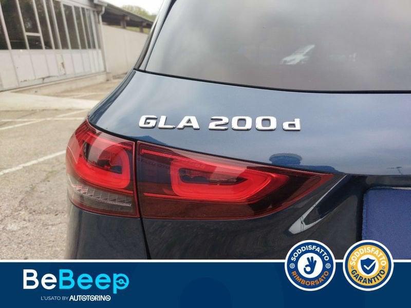 Mercedes-Benz GLA 200 D PREMIUM AUTO