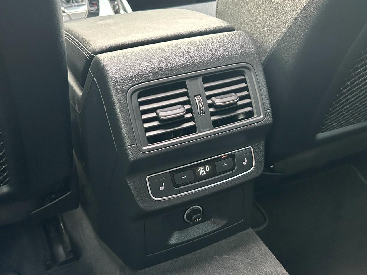 Audi Q5 Spb 40 2.0 tdi mhev 12V S line quattro s-tronic