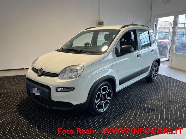 FIAT Panda 1.0 FireFly S&S Hybrid City Life PROMO !!