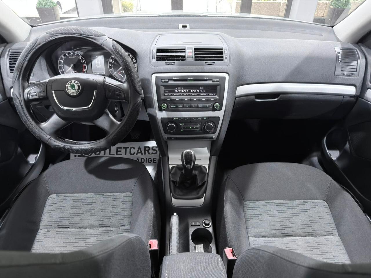 SKODA OCTAVIA 1.6TDI 105cv 1PROPRIETARIO