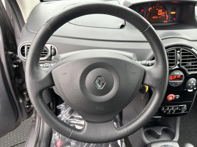 RENAULT Modus 1.2 16V Wave + 4gomme