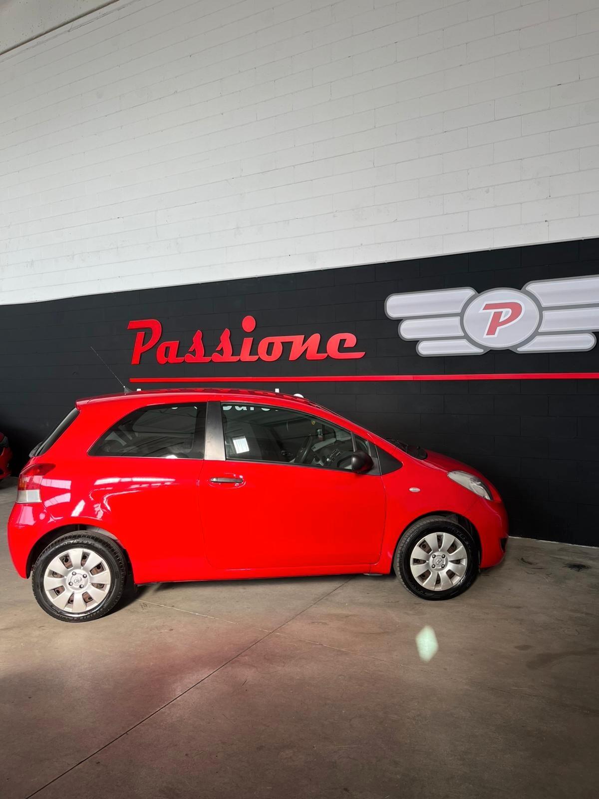 Toyota Yaris CARROZZERIA IMMACOLATA