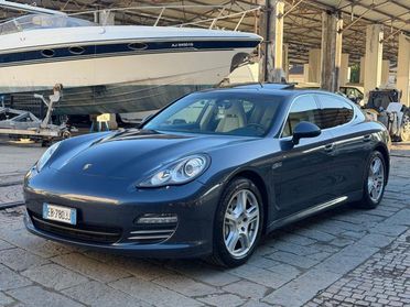 PORSCHE Panamera 4.8 4S