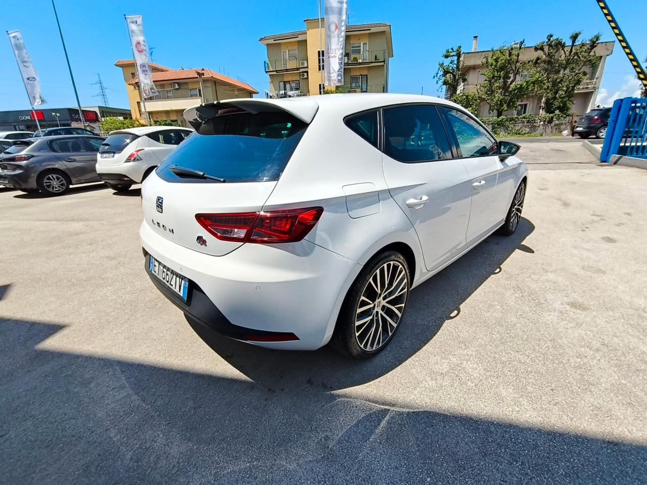 Seat Leon 2.0 TDI 184 CV DSG 5p. FR