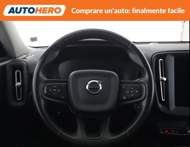 VOLVO XC40 T2 Geartronic Momentum Core