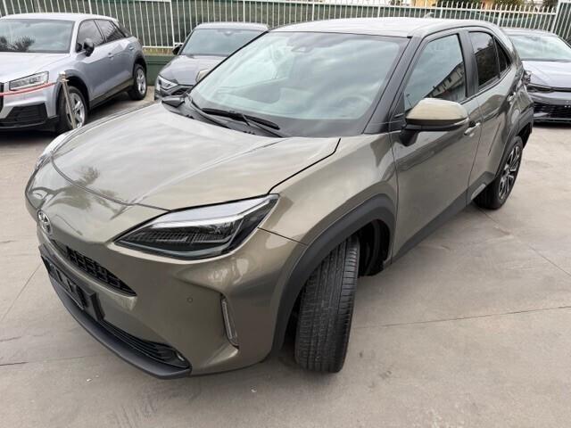 Toyota Yaris Cross 1.5 Hybrid 5p. E-CVT AWD-i Loun