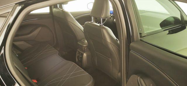 FORD Mustang Mach-E Standard Range 269 CV rwd (430 km di autonomia)