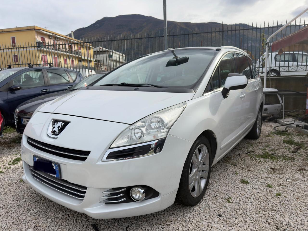 Peugeot 5008 1.6 HDi 112CV Family