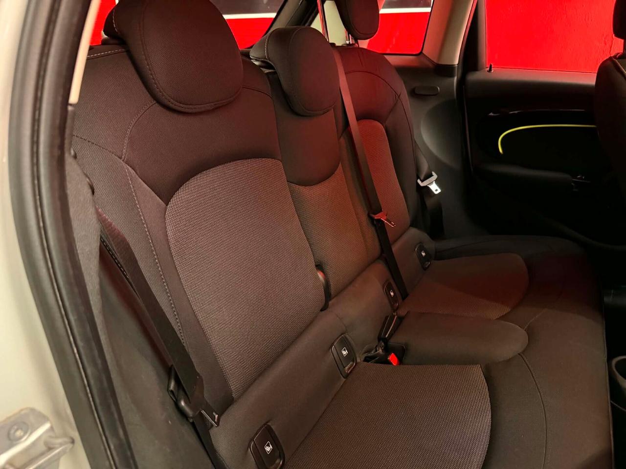 Mini 1.5 Cooper 5 porte