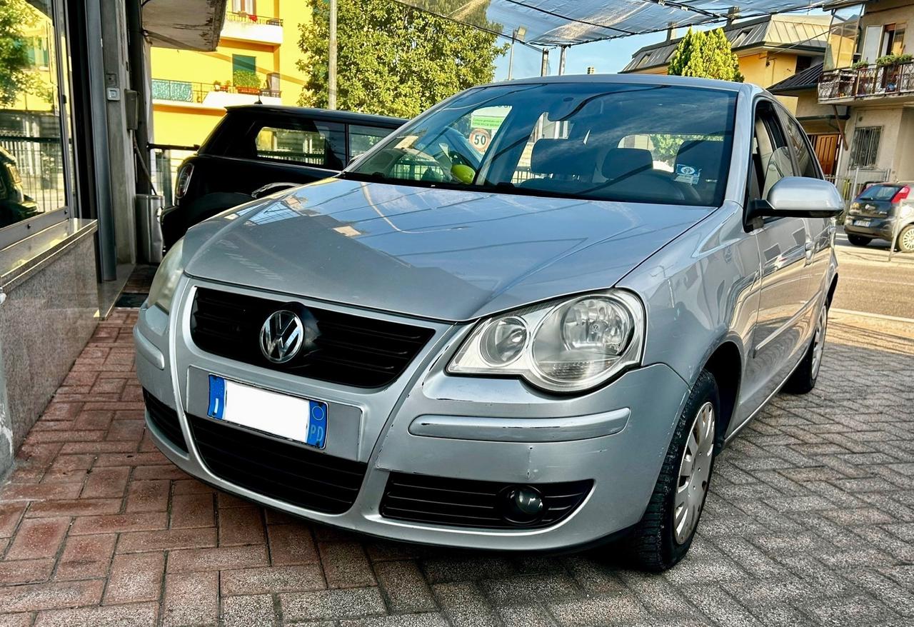 Volkswagen Polo 1.2/64CV 12V 5p. Comfortline