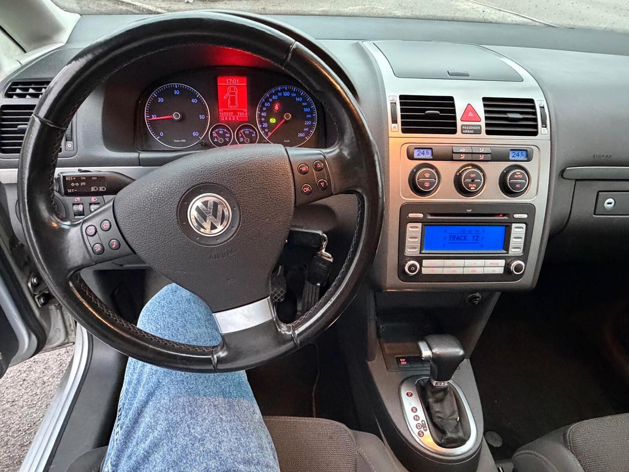 Volkswagen Touran 2.0 TDI DPF DSG Trendline