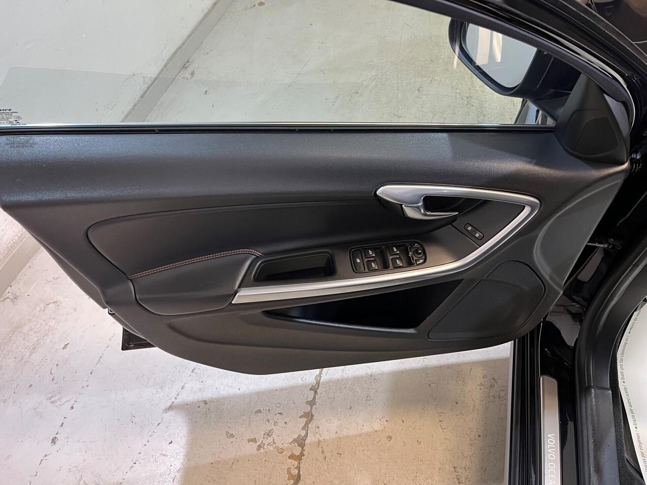 Volvo V60 D4 Geartronic Ocean Race