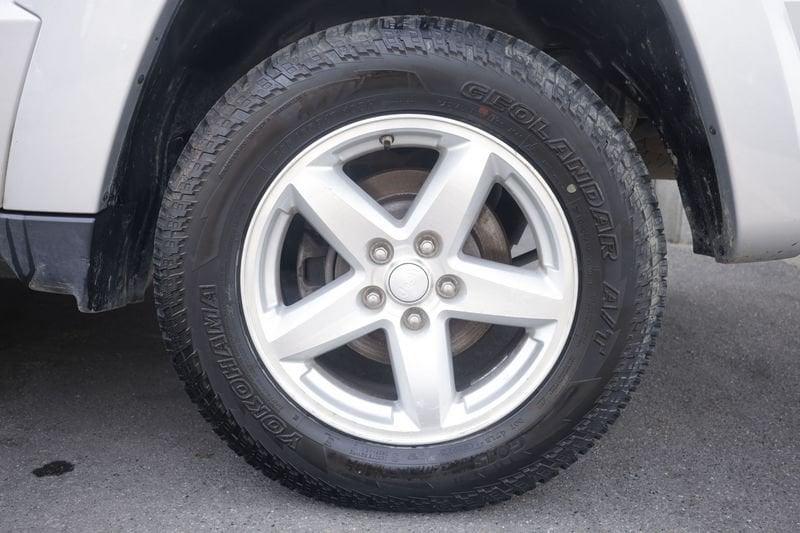 Jeep Cherokee Jeep Cherokee 2.8 CRD DPF Limited 130KW ANNO 2010