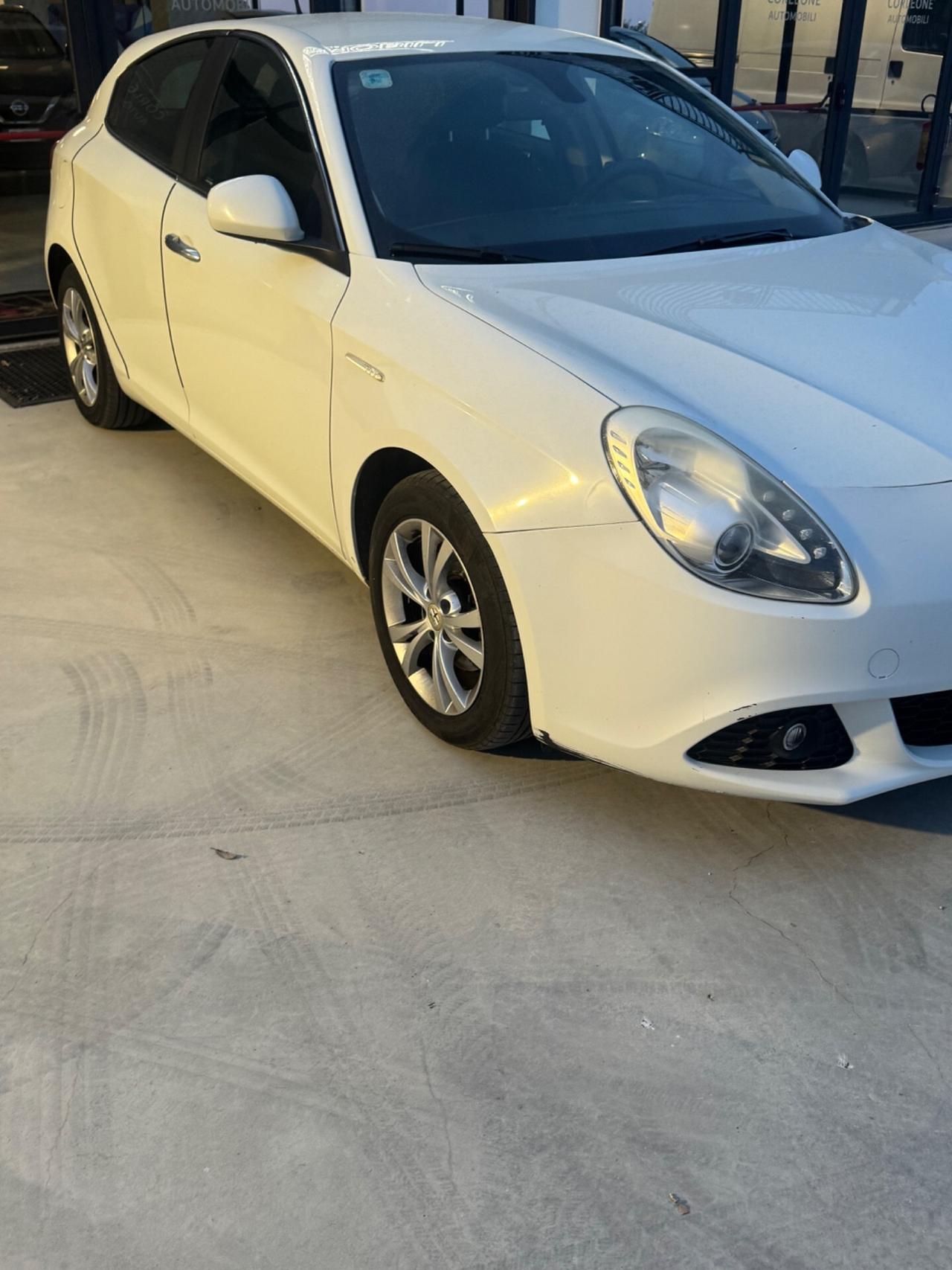 Alfa Romeo Giulietta 1.6 JTDm-2 105 CV Exclusive