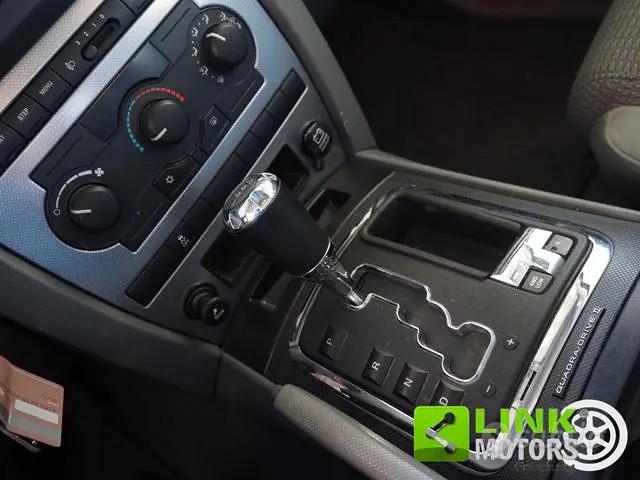 JEEP Commander 3.0 CRD DPF++ 7 POSTI++