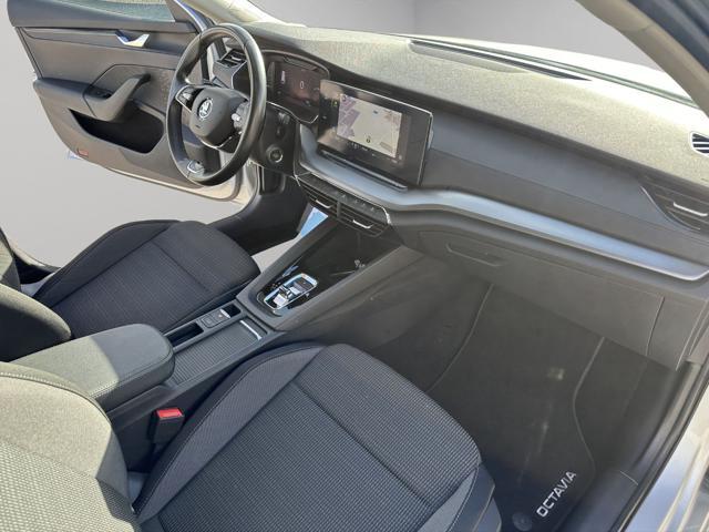 SKODA Octavia 2.0 TDI EVO SCR DSG Wagon Executive