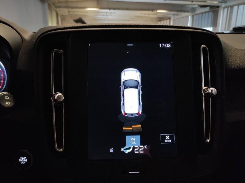 VOLVO XC40 (2017-->) - XC40 T2 automatico Essential