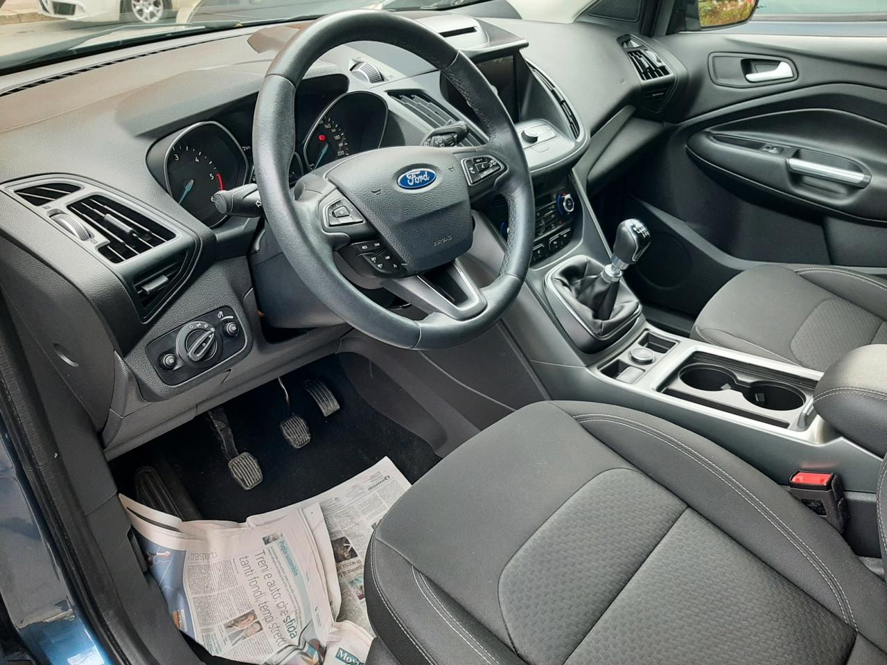 Ford Kuga 1.5 TDCI 120 CV S&S 2WD TITANIUM