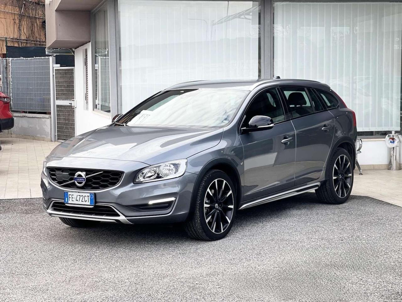 Volvo V60 Cross Country 2.0 Diesel 150CV Auto E6 - 2016