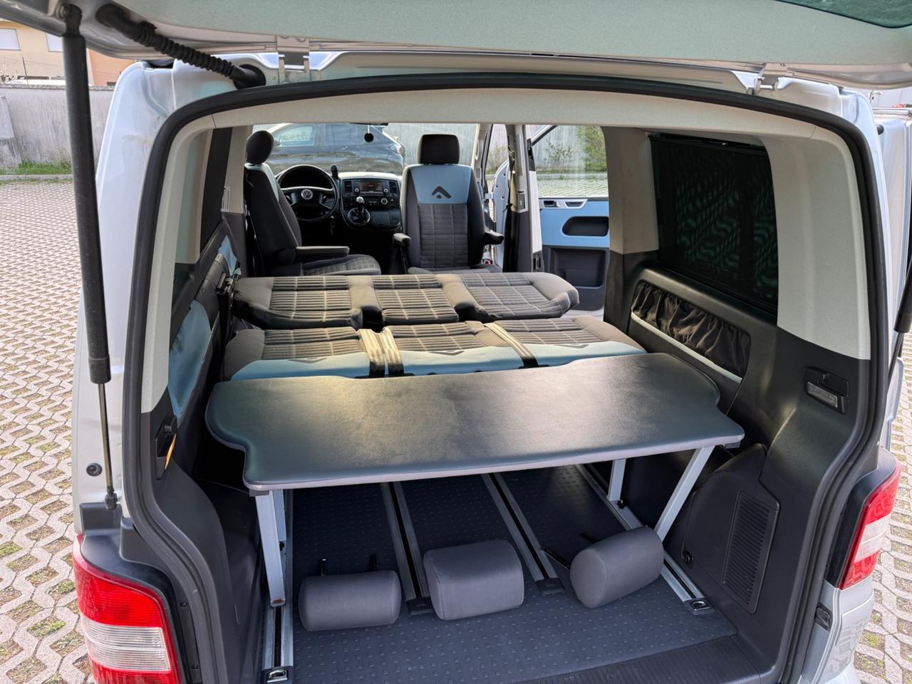 T5 Multivan 2.5 TDI/130CV California Beach