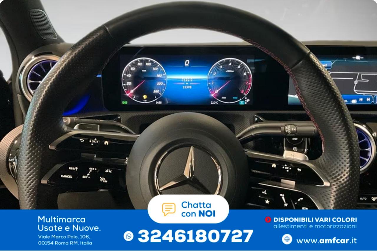 Mercedes-Benz A 200Benzina AMG Premium Advanced, fari a LED e sensori di parcheggio