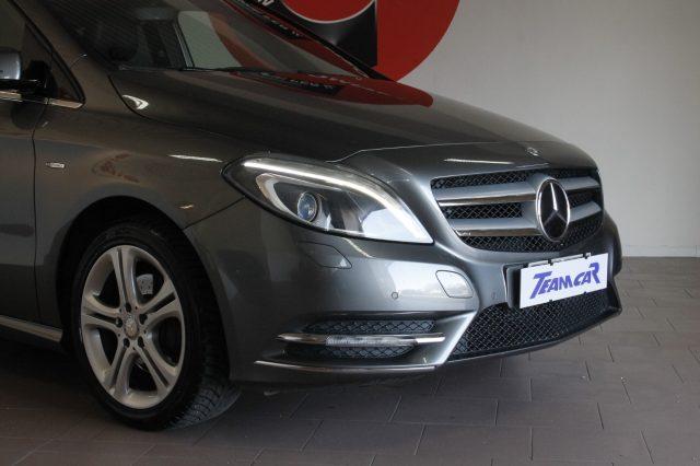 MERCEDES-BENZ B 180 CDI BlueEFFICIENCY Executive