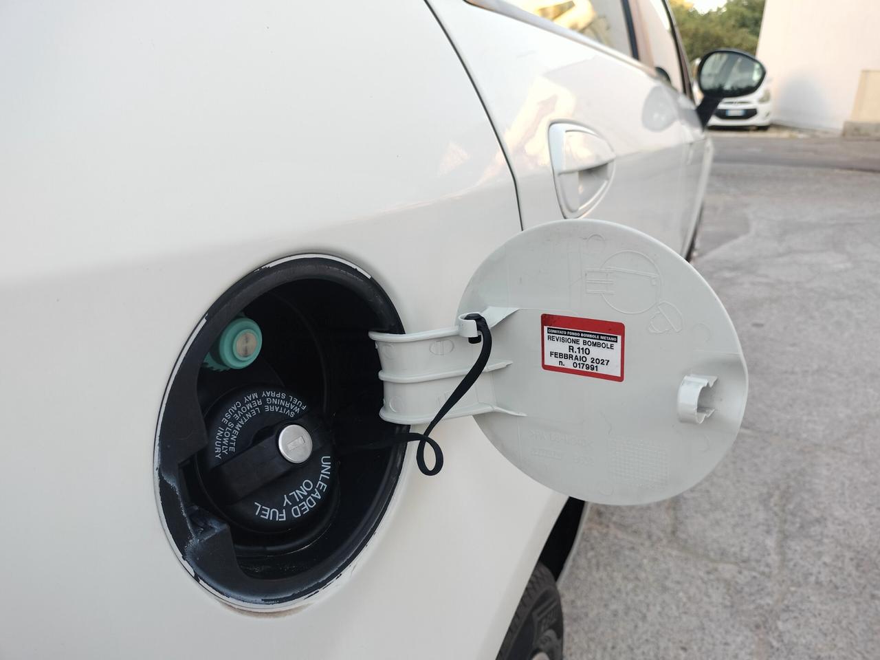 Fiat Punto 1.4 8V 5 porte Natural Power Young