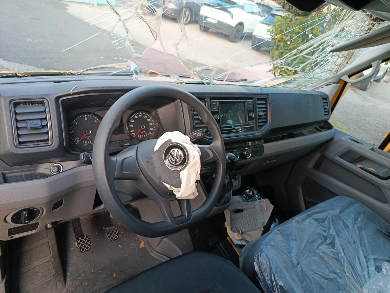 Volkswagen Crafter 35 2.0 TDI 140CV PM-TM -2024