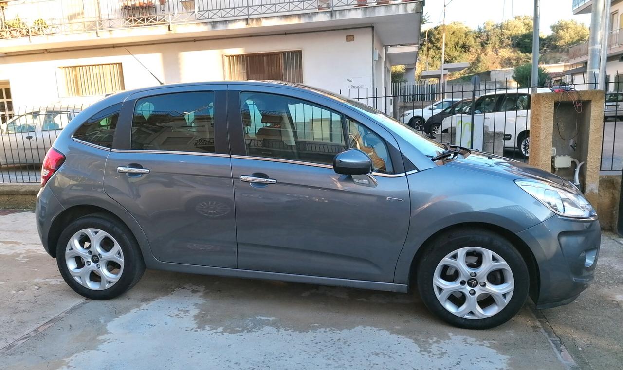 Citroen C3 1.6 e-HDi 110 Exclusive-Navy-Tetto