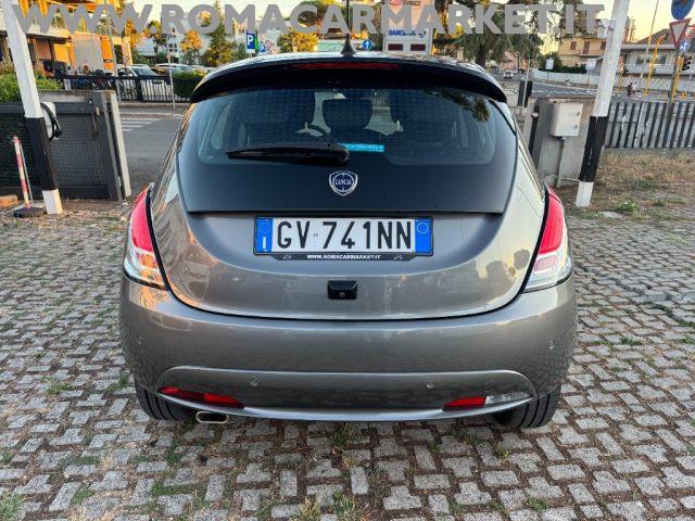LANCIA Ypsilon 1.0 FireFly 5 porte S&S Hybrid Platino NO VINCOLI