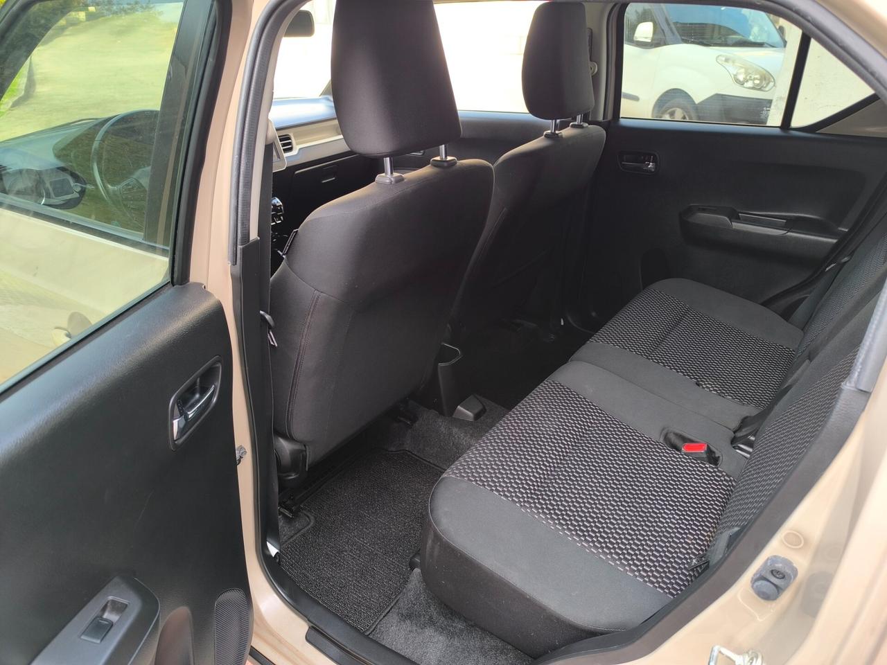 Suzuki Ignis 1.2 Hybrid CVT Top