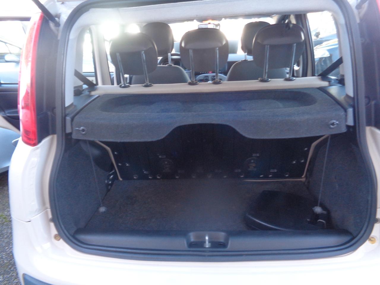 Fiat Panda 0.9 TwinAir Turbo Natural Power Lounge
