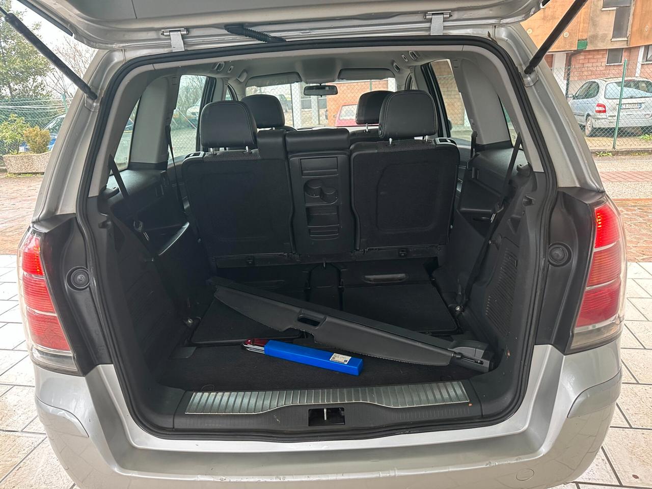 Opel Zafira 1.6 GPL 7 POSTI (12 RATE)