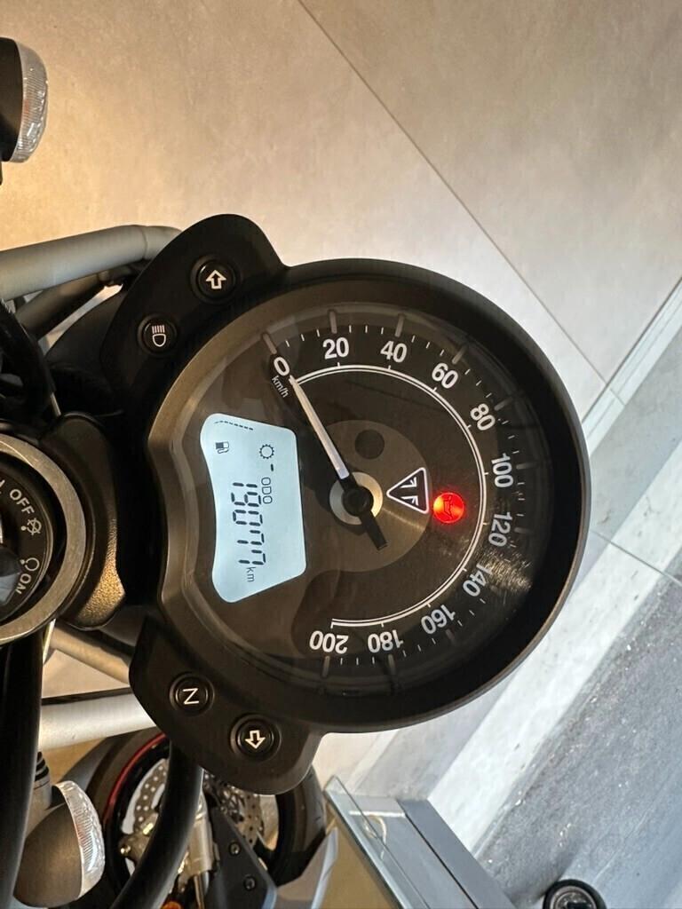 Triumph Street Scrambler 2018