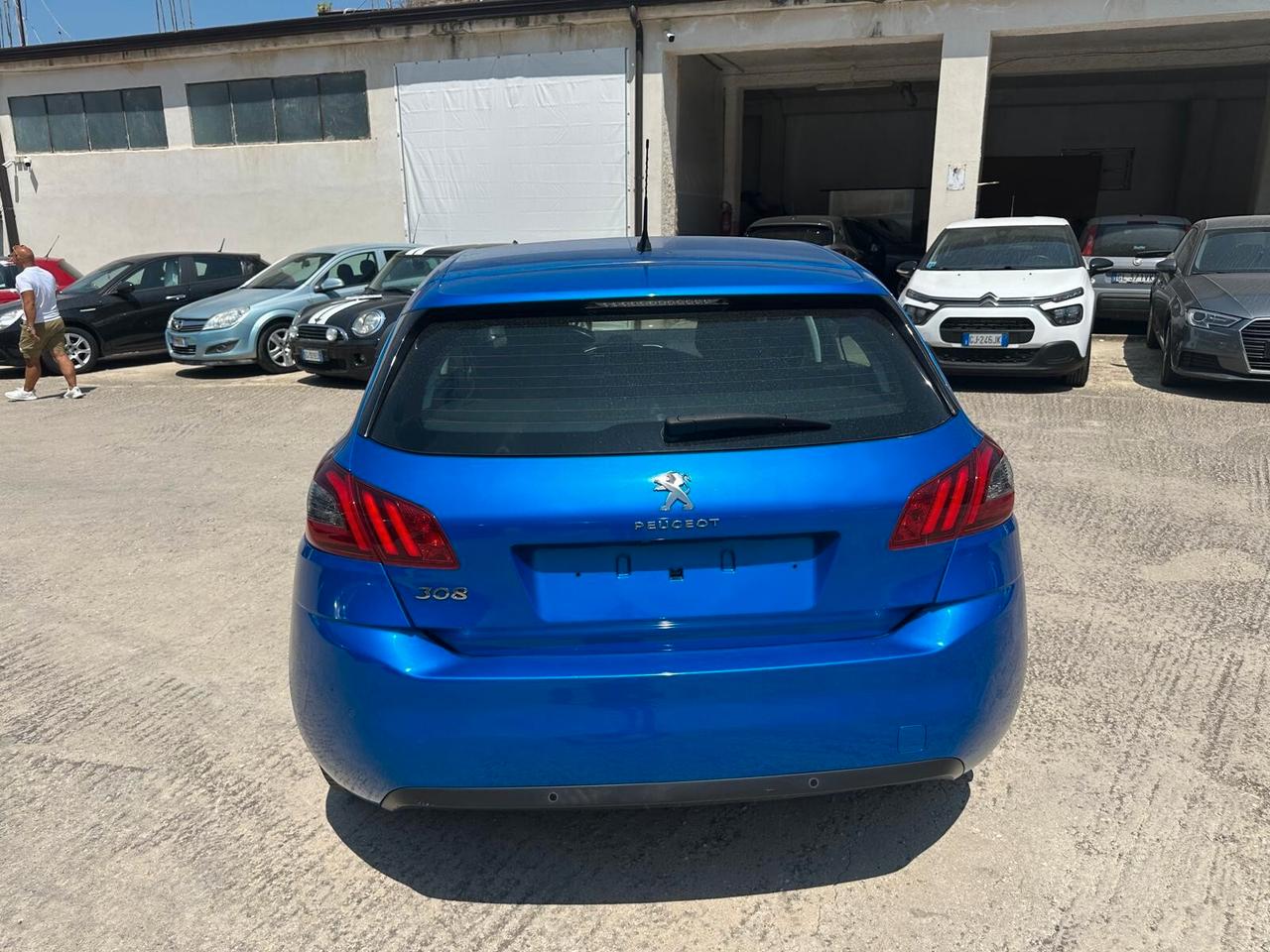 Peugeot 308 BlueHDi 100 S&S Active