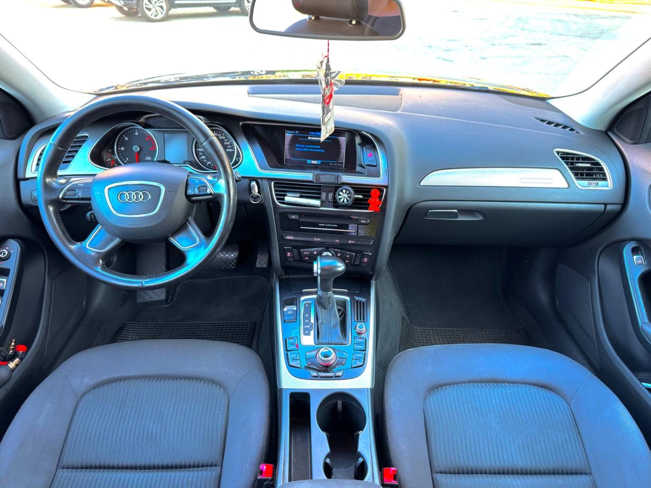 Audi A4 Avant 2.0 TDI 177 CV quattro S tronic edition