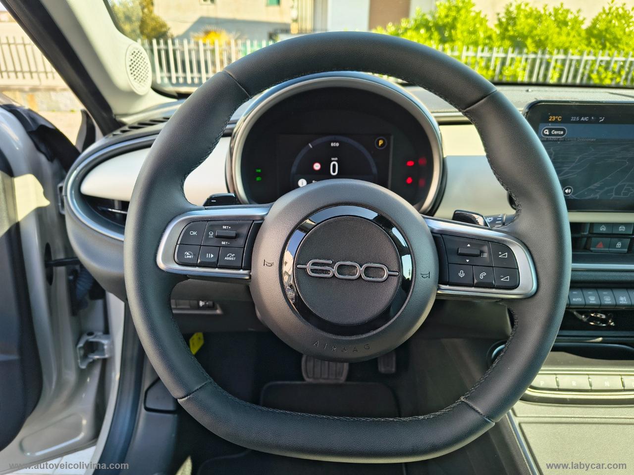 FIAT 600 Hybrid MHEV La Prima