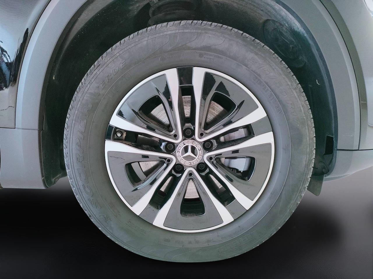 Mercedes-Benz GLB - X247 2023 - GLB 180 d Advanced auto