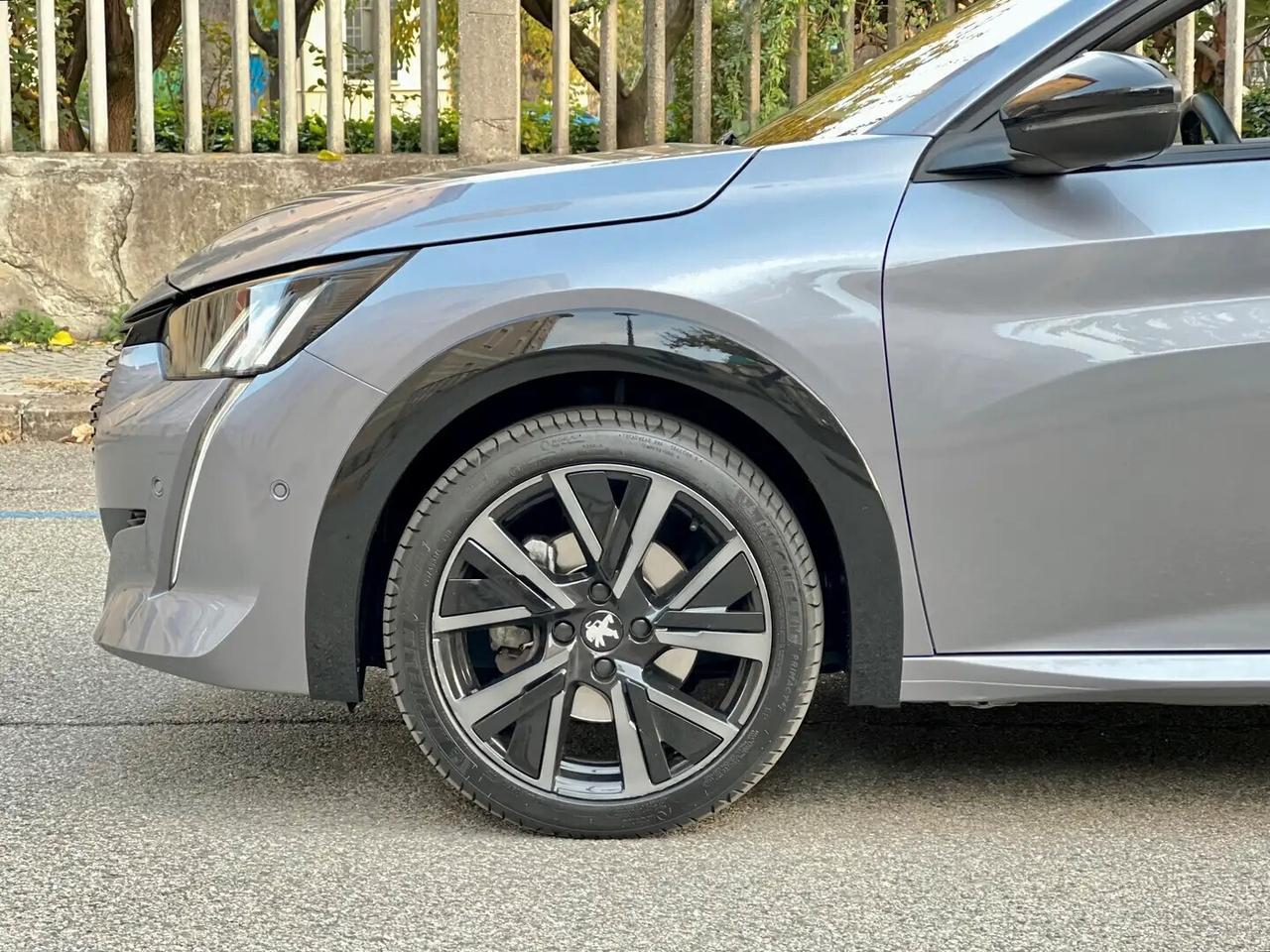 Peugeot 208 BlueHDi 100 Stop&Start 5 porte GT Pack