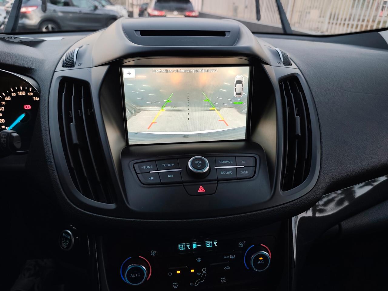 Ford Kuga 1.5 TDCI 120 CV Titanium