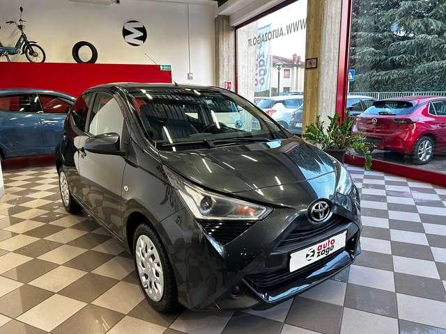 Toyota Aygo 1.0 Connect 72 CV 5 Porte X-Play